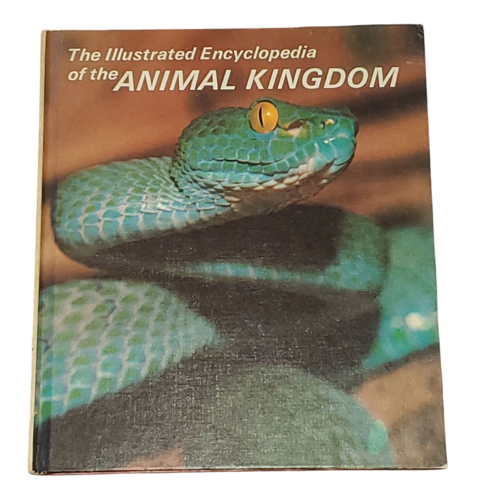 Illustrated Encyclopedia of the Animal Kingdom Volume 9